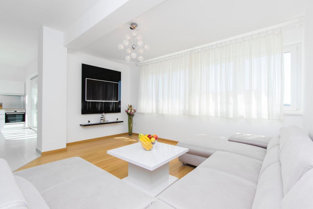 Apartment Royal II Vodice Extérieur photo